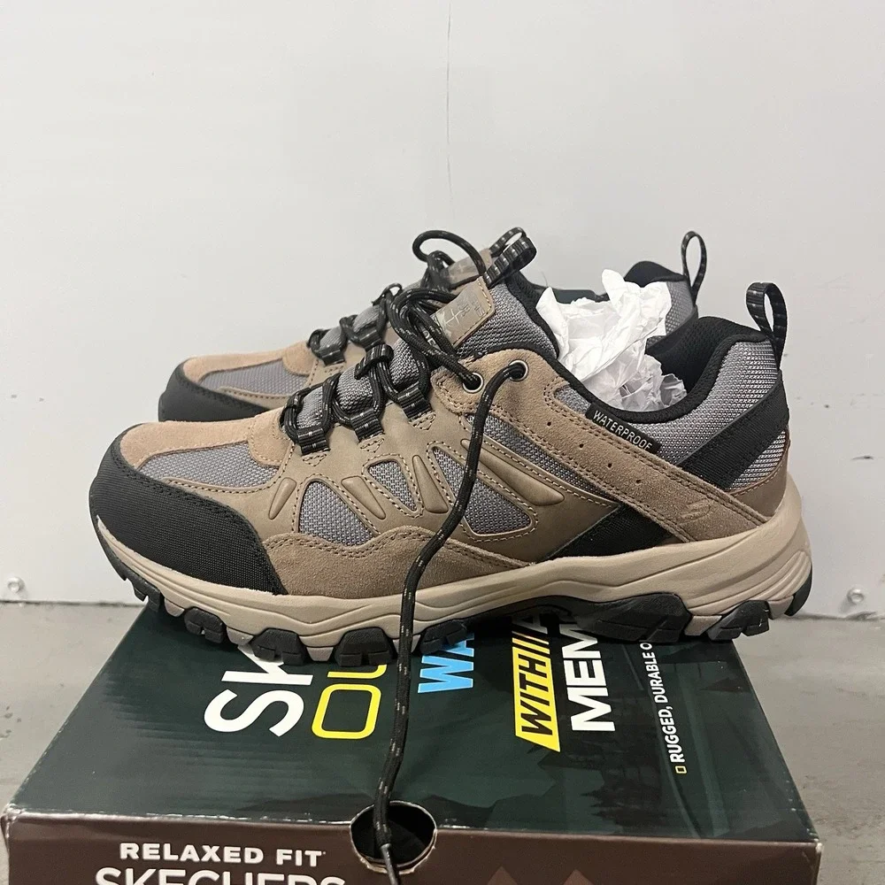 N/A skechers outdoors